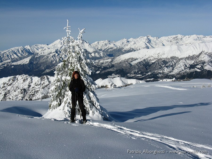 09 Adriana tra la neve del M.Alto.JPG